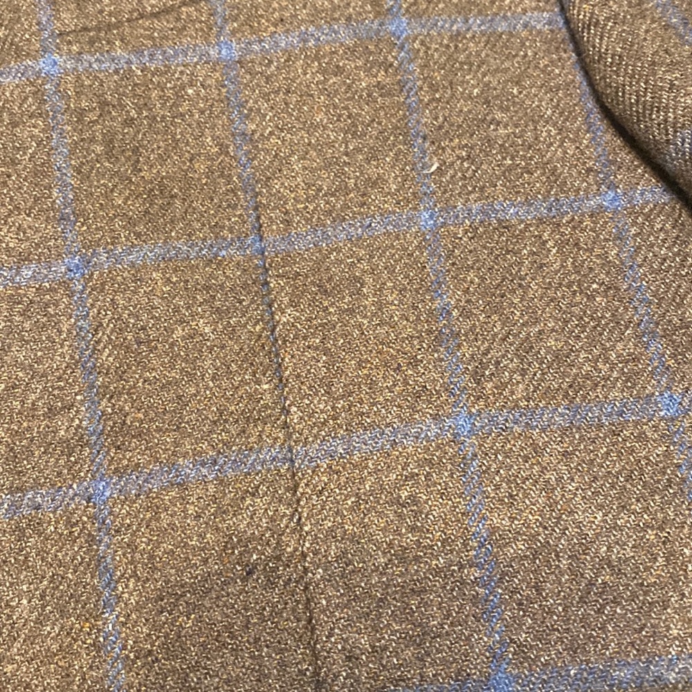 Tommy Hilfiger brown wool sport coat with blue plaid. XL 46L